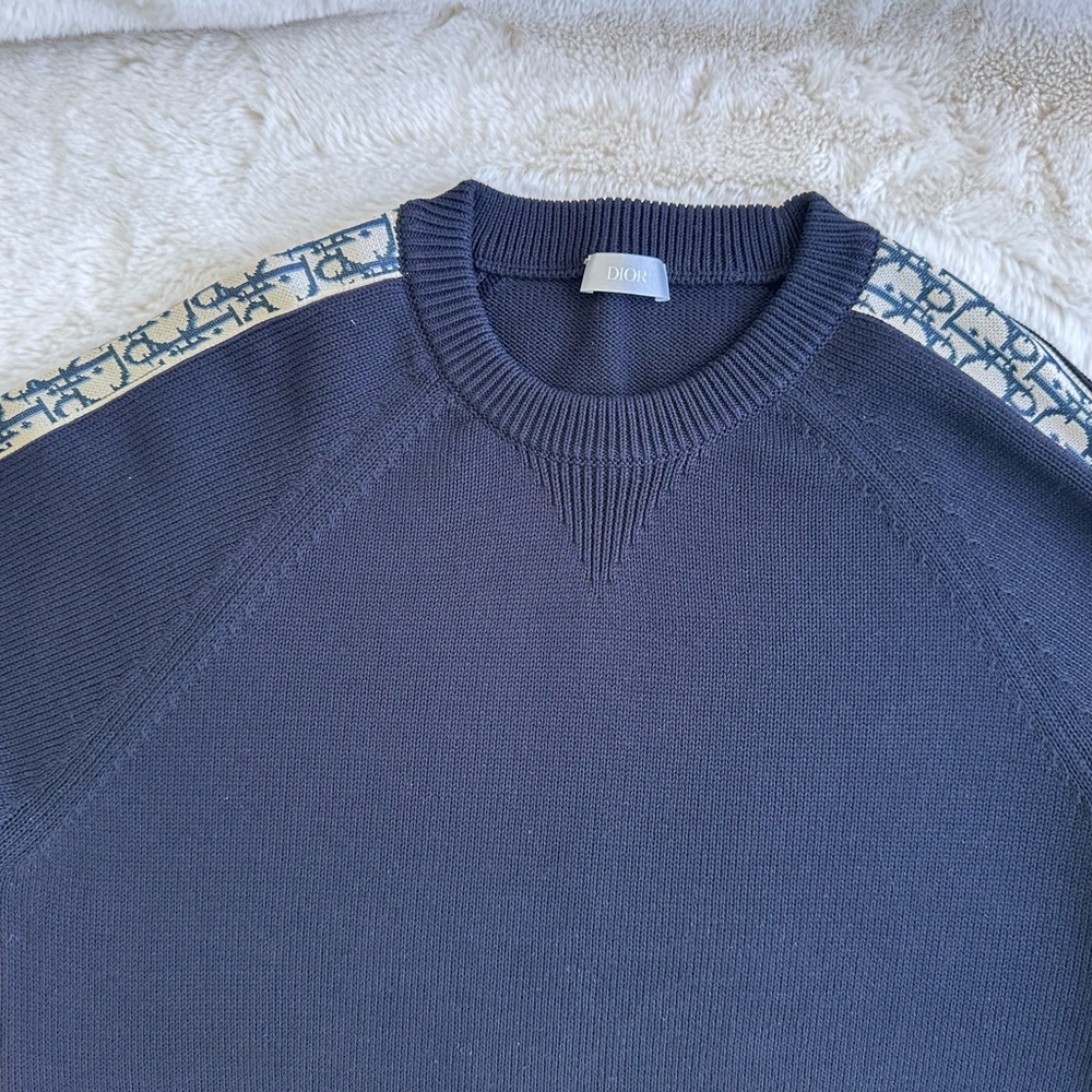 Men’s Gucci Sweater Size M